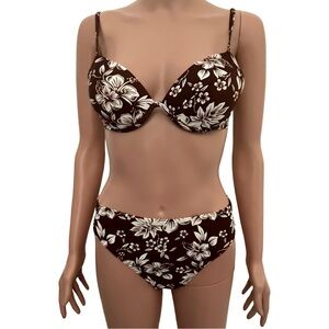 Brown & white floral bikini.